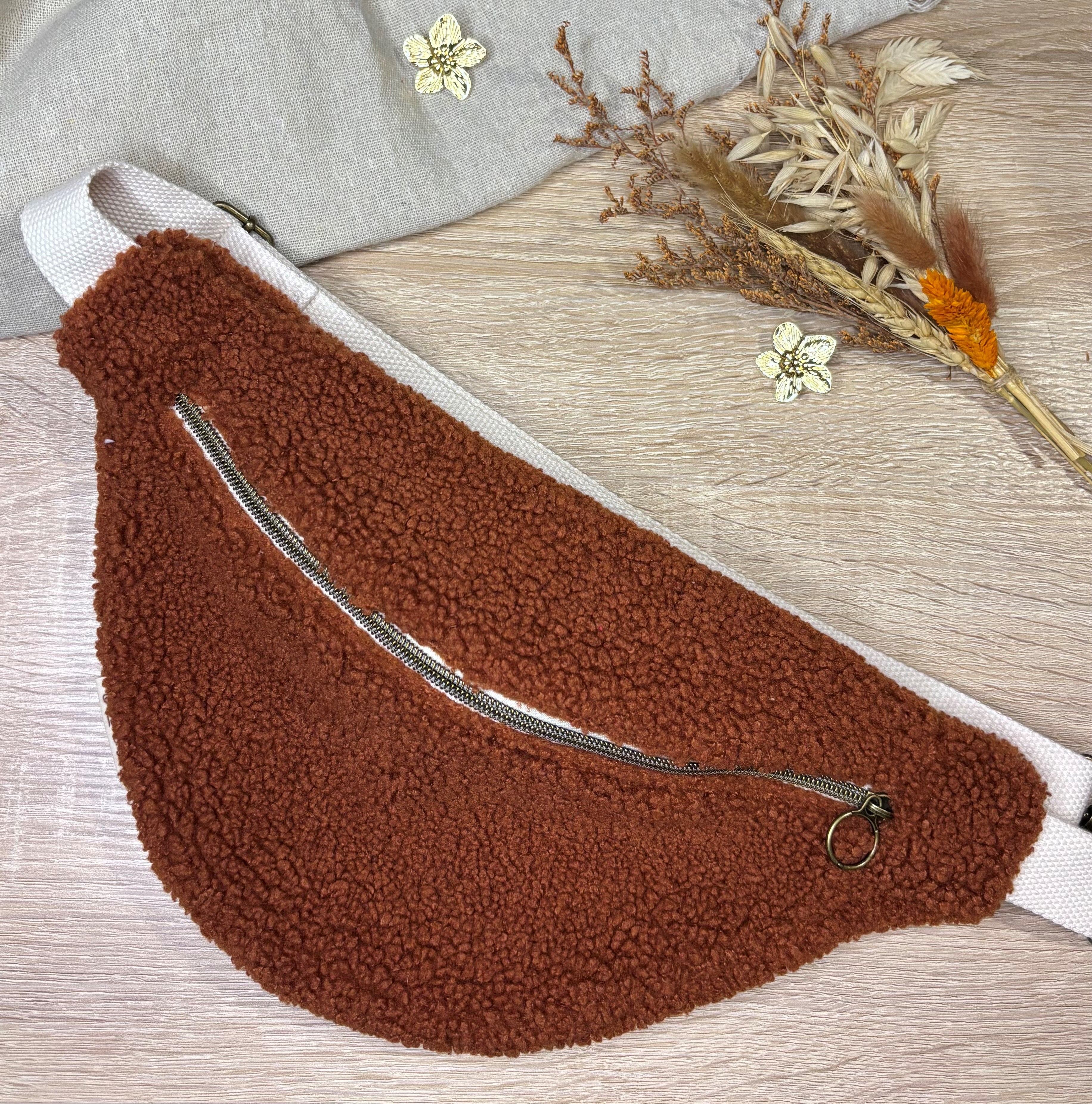 Sac banane bouclettes rouille