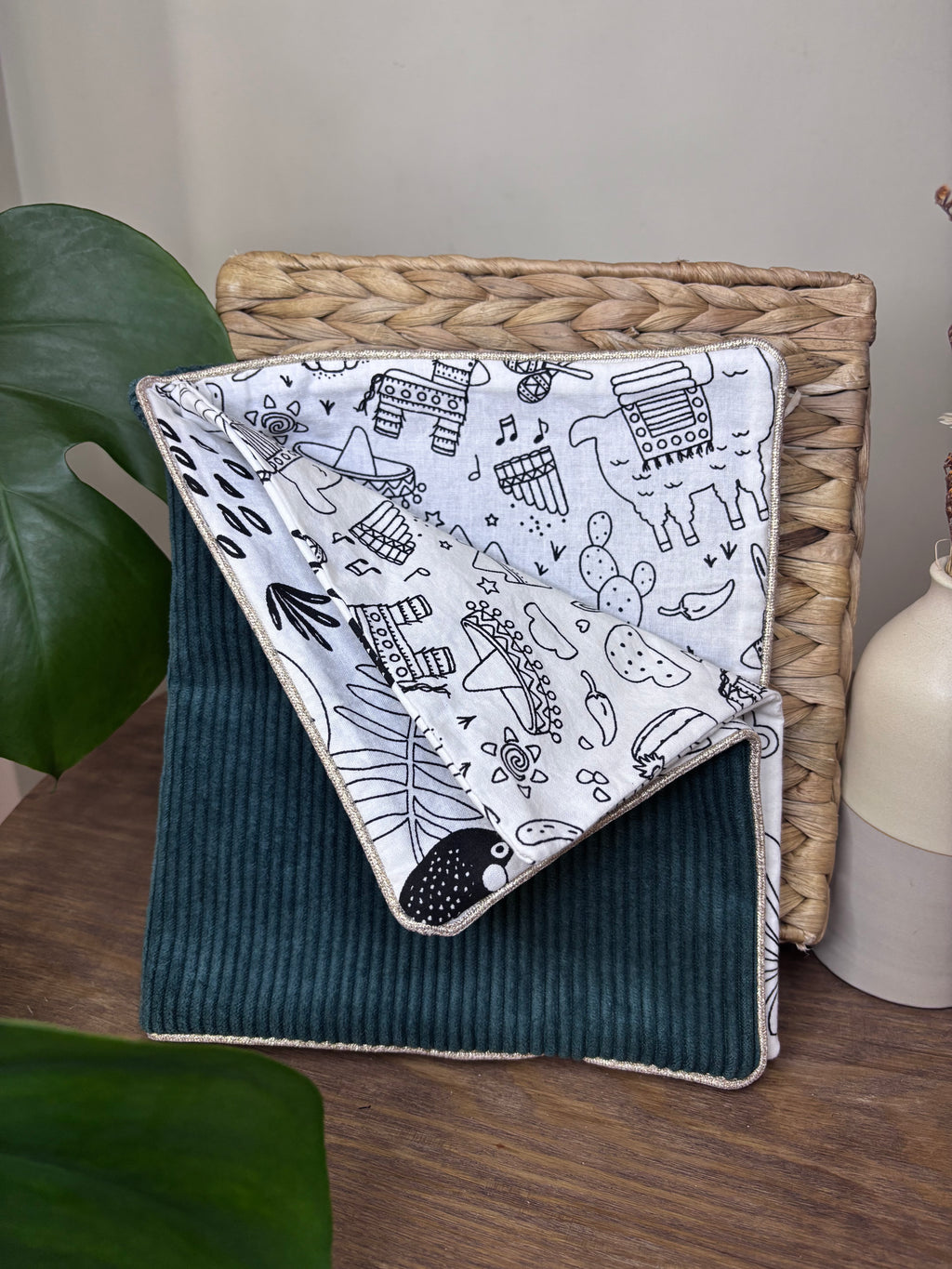 Cahier de coloriage lavable vert sapin