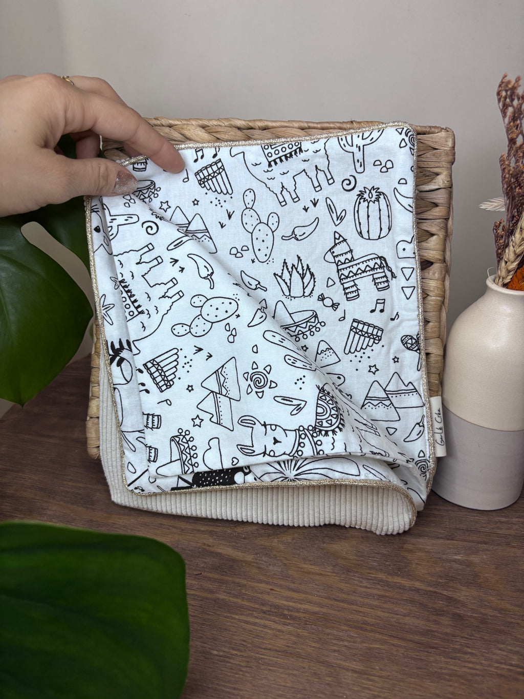 Cahier de coloriage lavable écru