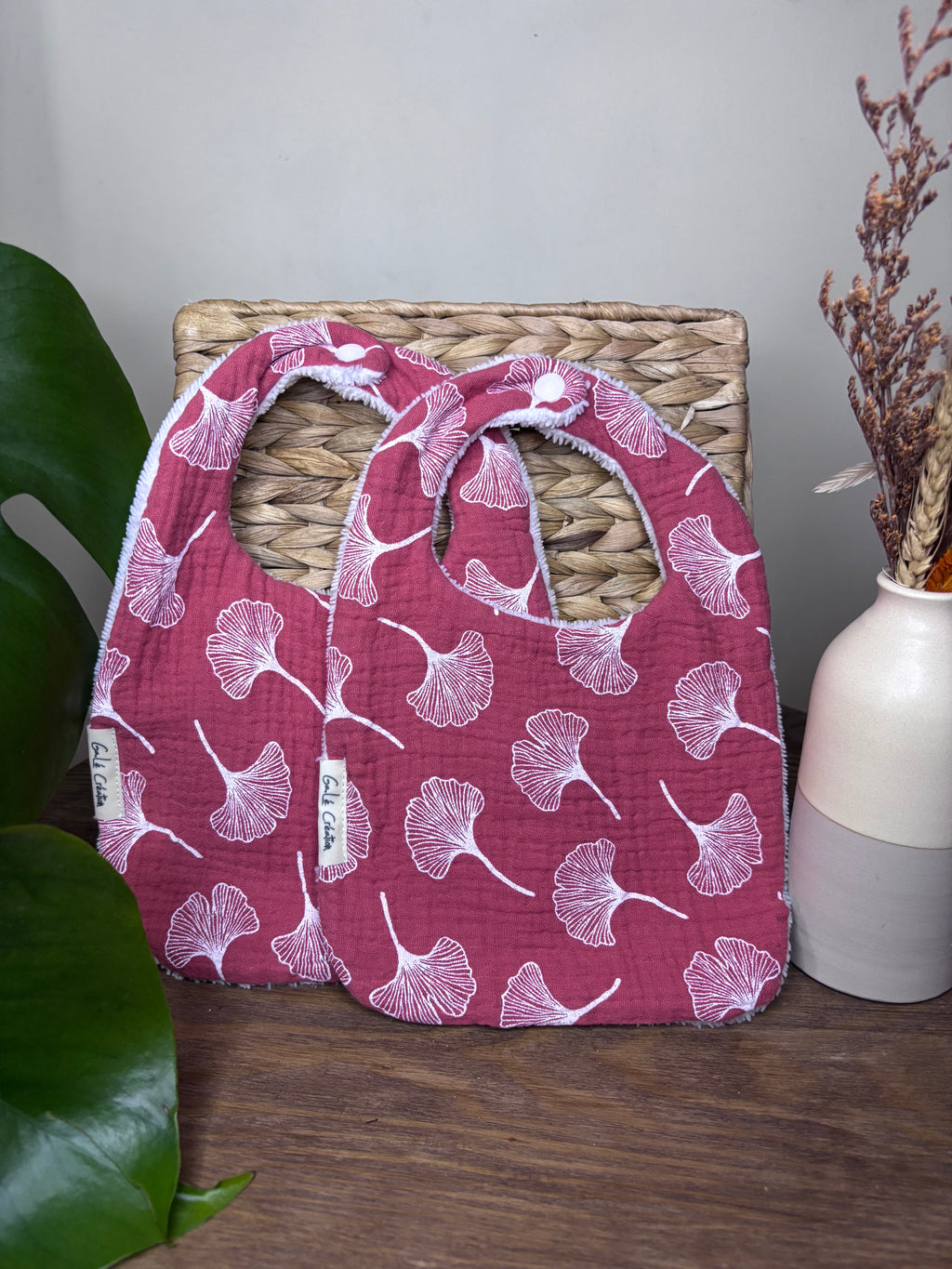 Bavoir rose/rouge