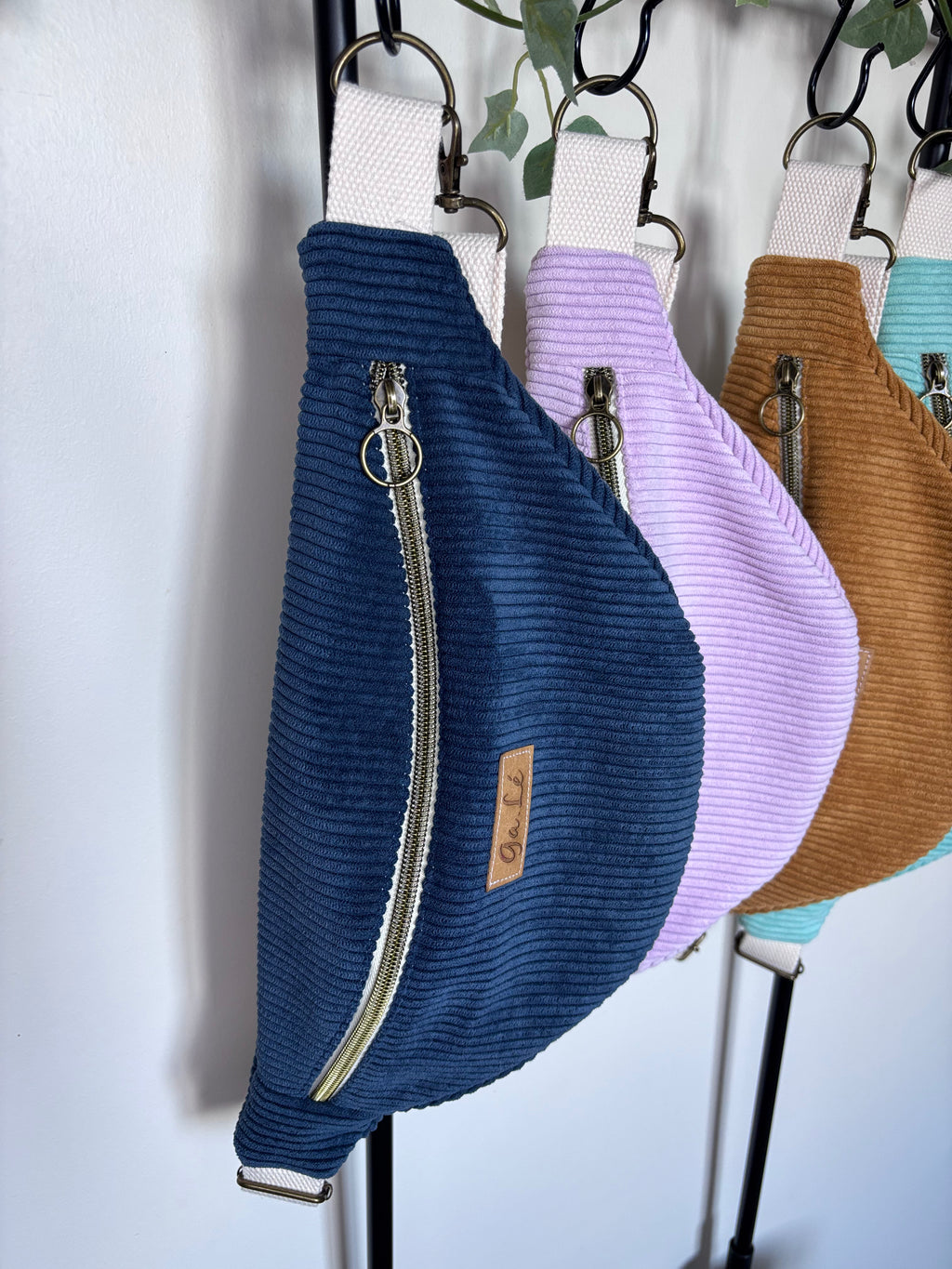 Sac banane velours sangle écrue