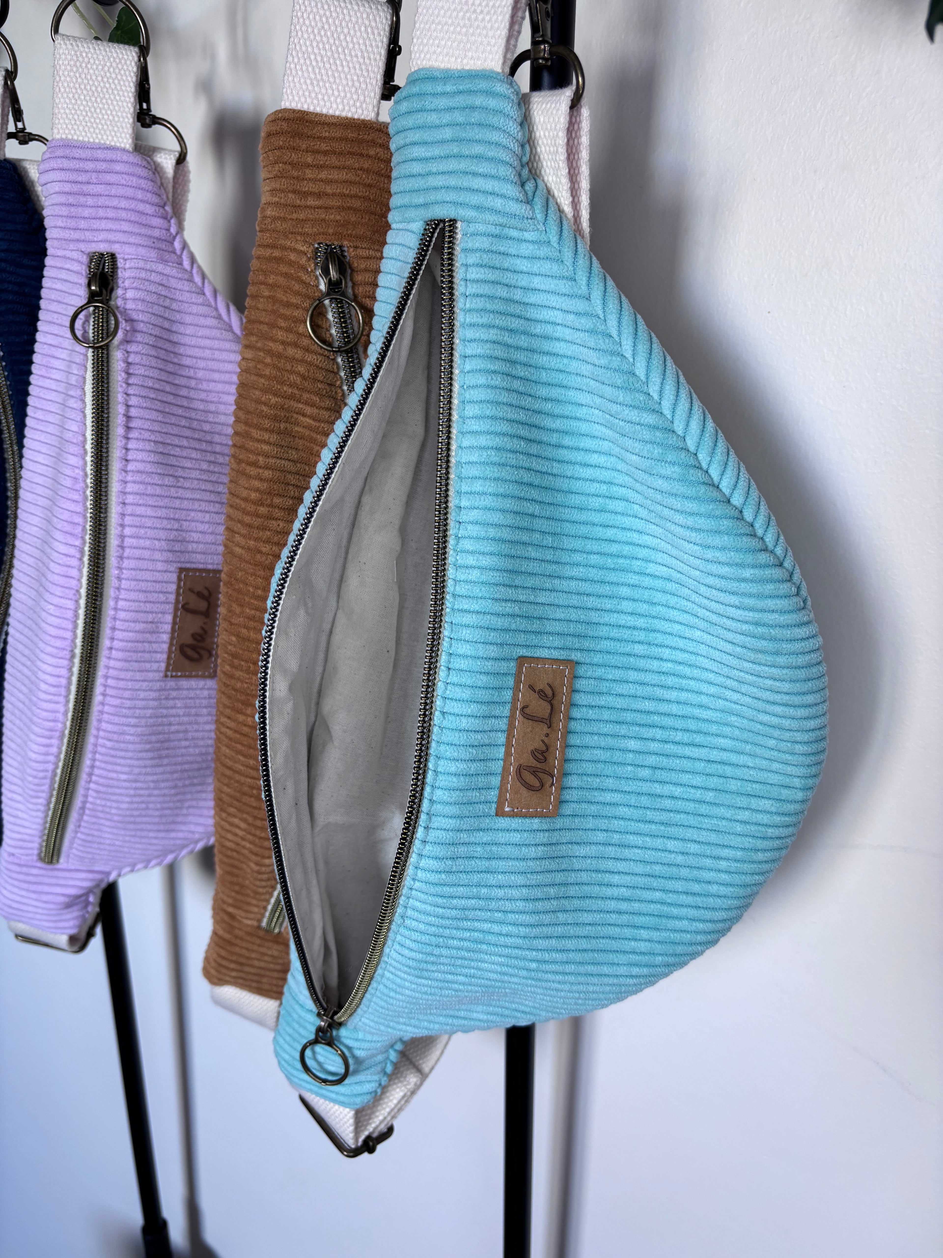 Sac banane velours sangle écrue