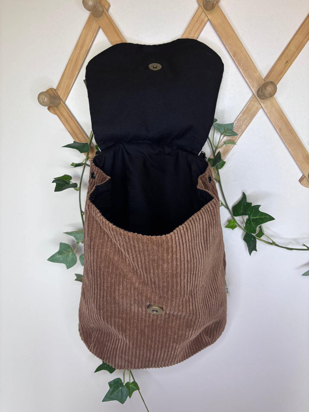 Sac à dos marron renard et forêt