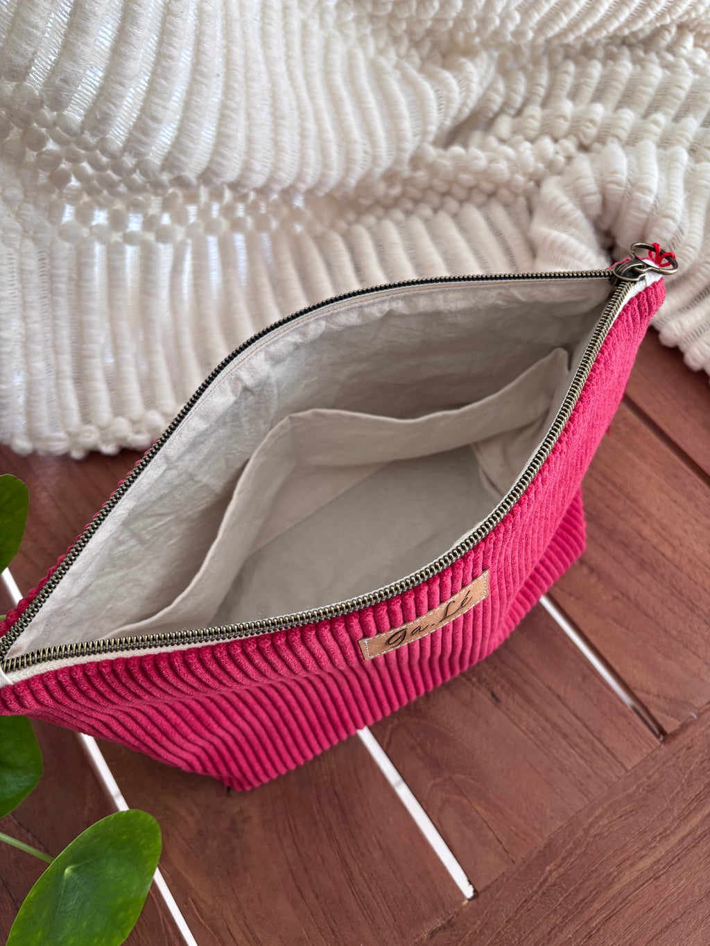 Trousse de toilette rouge