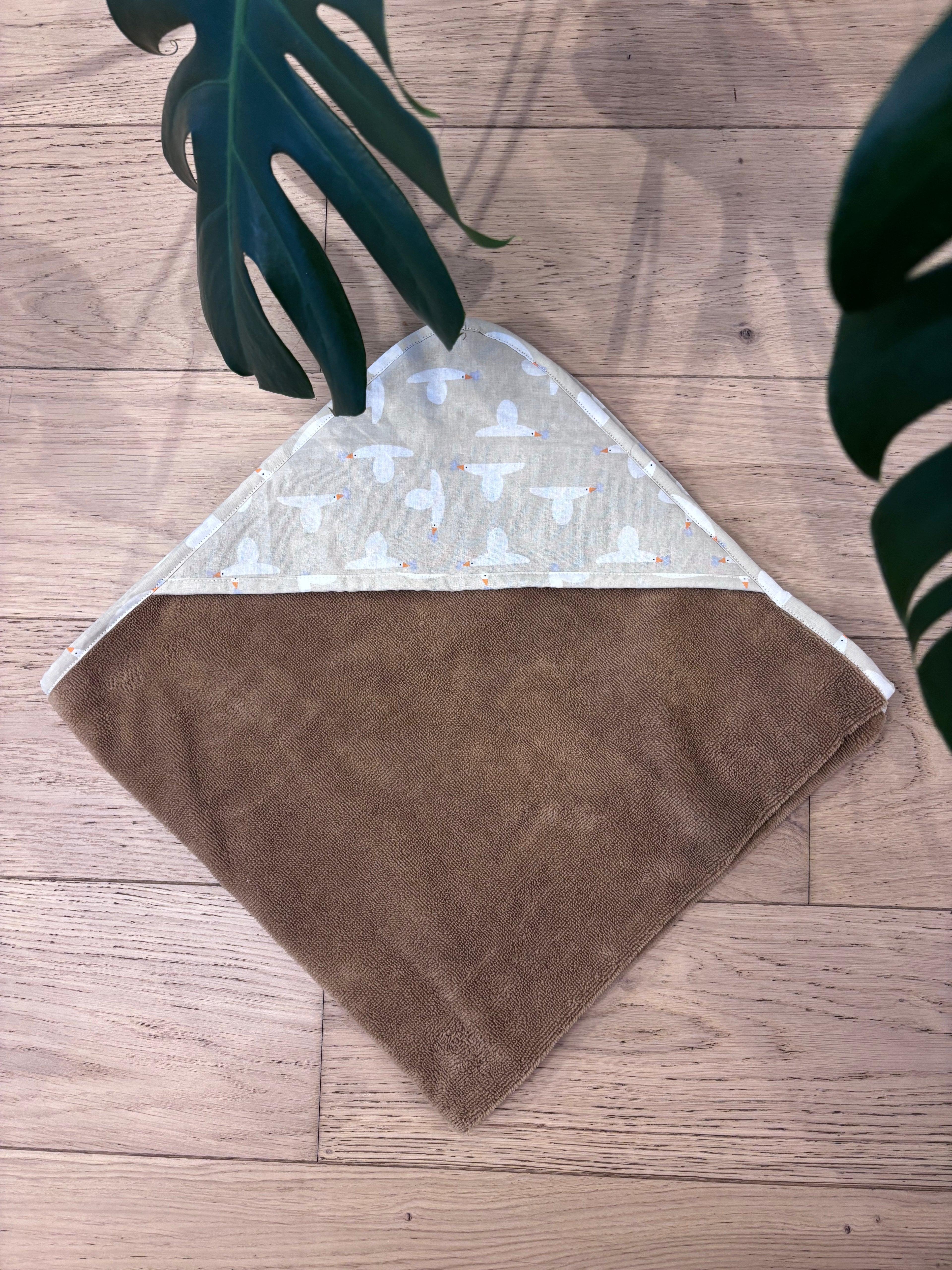 Cape de bain marron/oiseaux