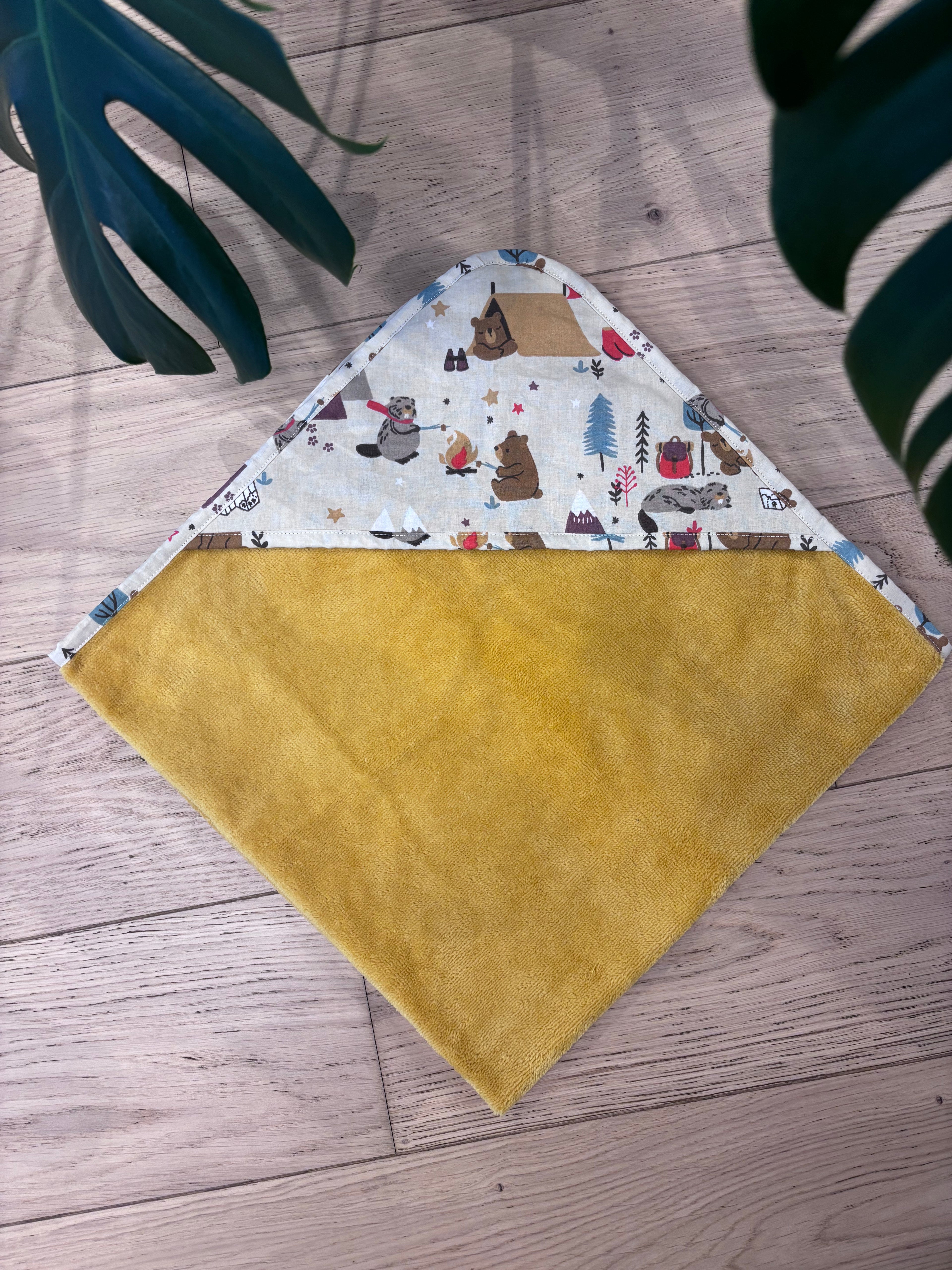 Cape de bain jaune/ourson camp