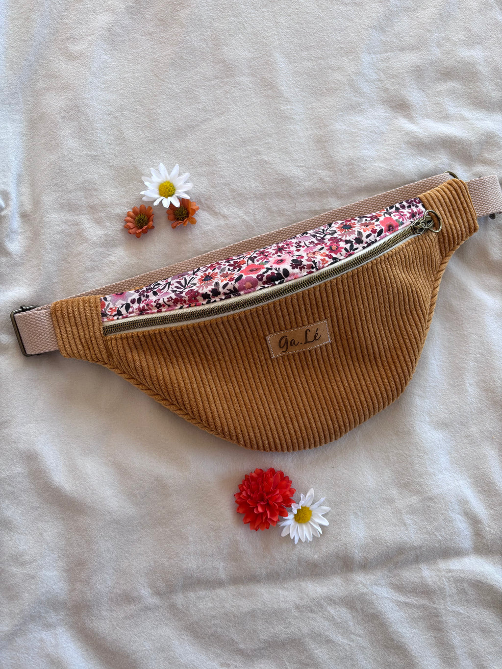 Sac banane velours moutarde + fleurs