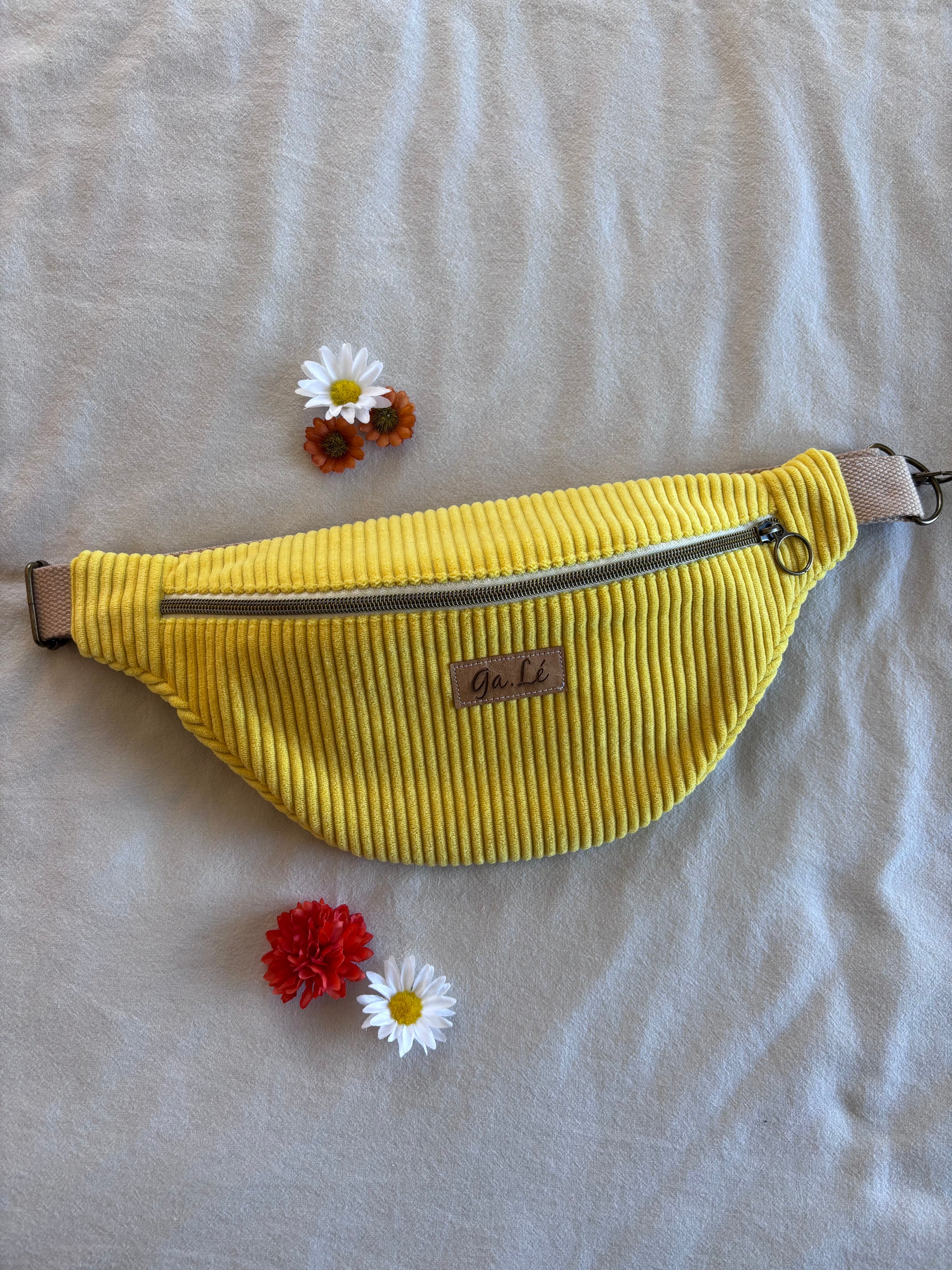 Sac banane velours jaune fluo
