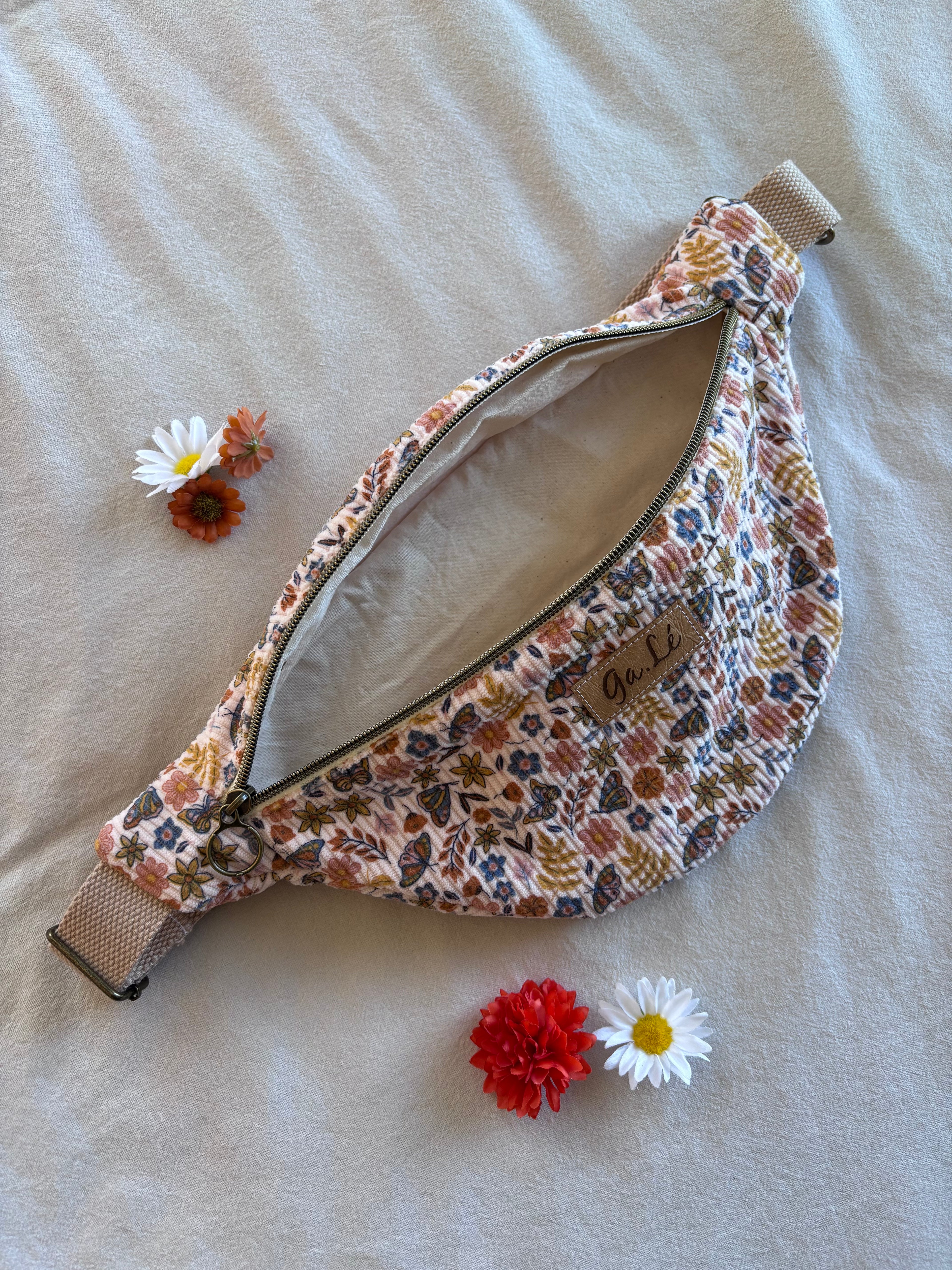 Sac banane velours fleuri