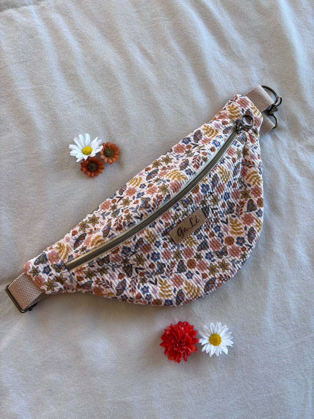 Sac banane velours fleuri