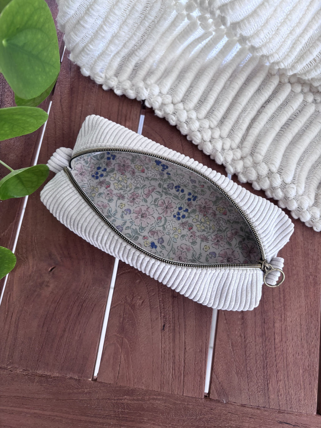 Trousse à crayons écrue